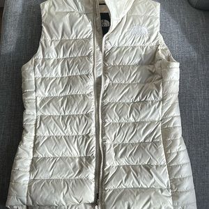 Women’s north face Aconcagua vest